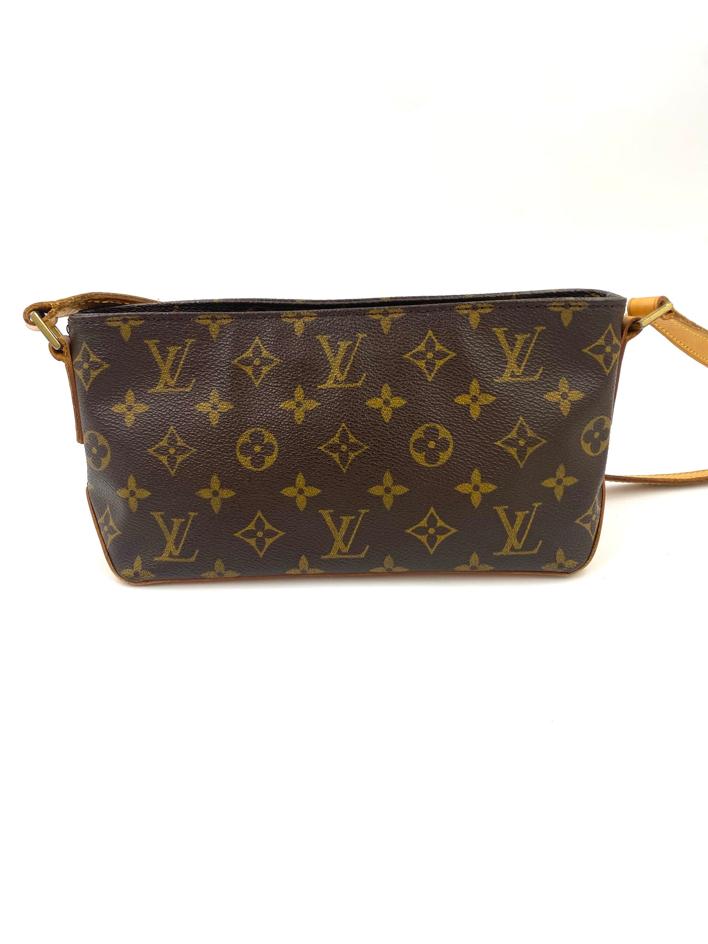 LOUIS VUITTON Trotteur Monogram Canvas