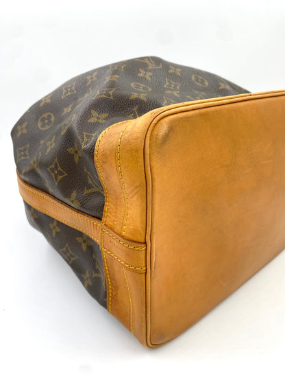 LOUIS VUITTON Sac Noe grande Monogram Canvas