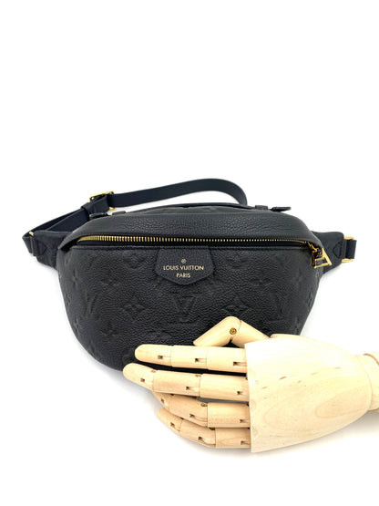 LOUIS VUITTON Bumbag Monogram Empreinte noir