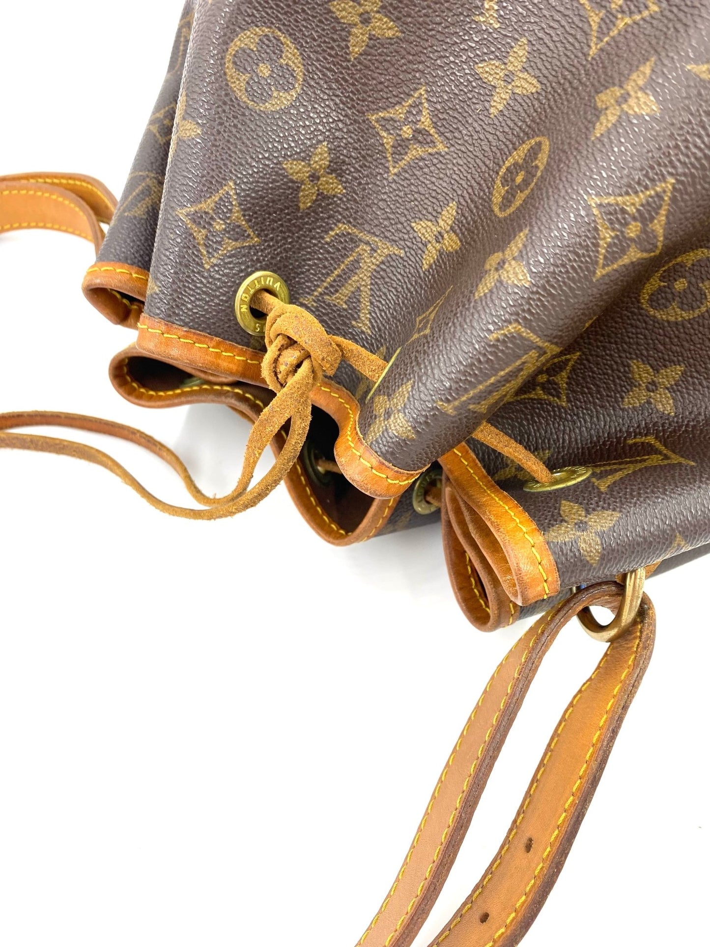 LOUIS VUITTON Noe petit Monogram Canvas - Clutch & Macarons - AR09x3 - Clutch & Macarons - 