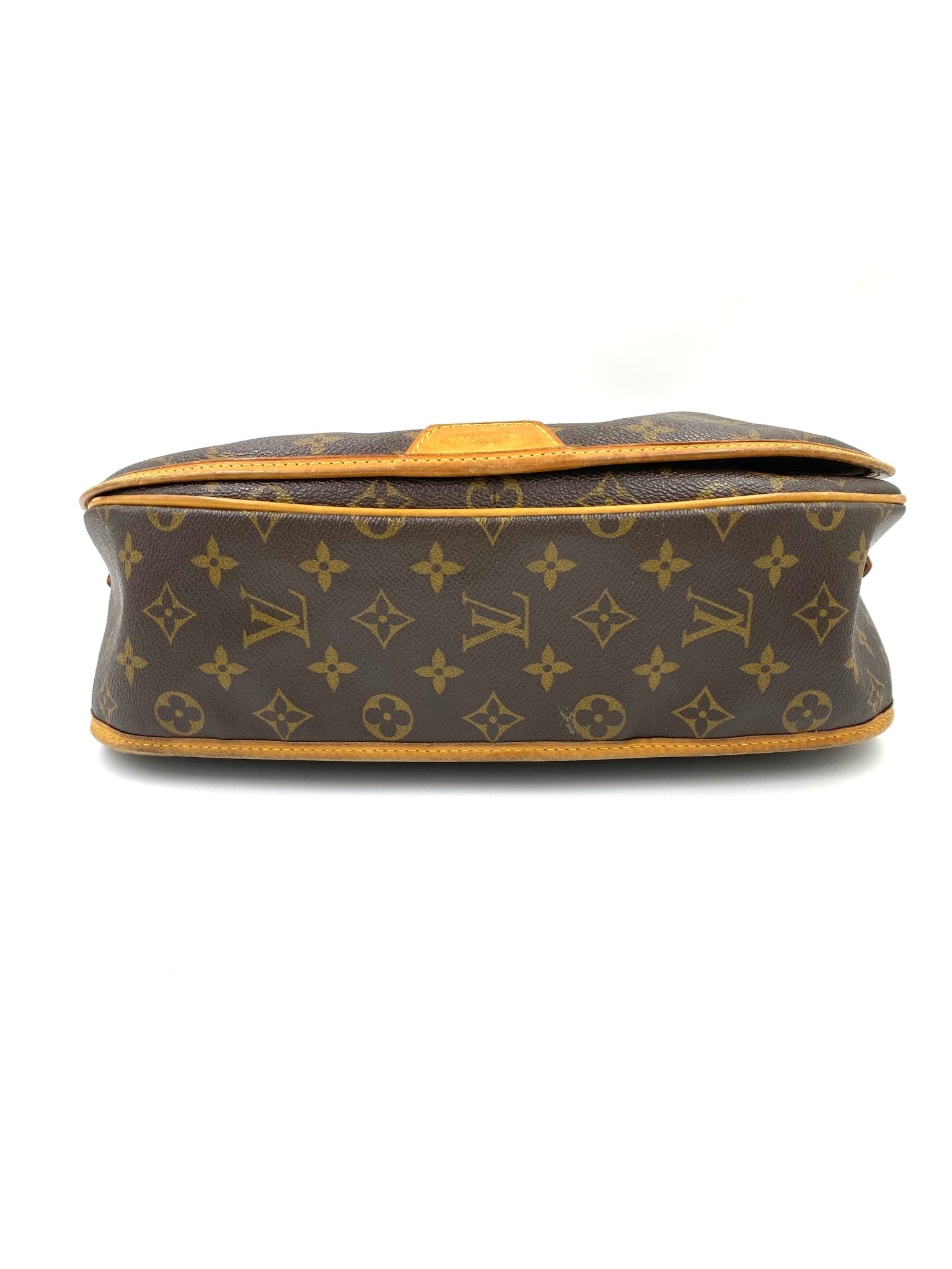 LOUIS VUITTON Menilmontant MM Monogram Cavnas - Clutch & Macarons - DU3171 - Clutch & Macarons - 