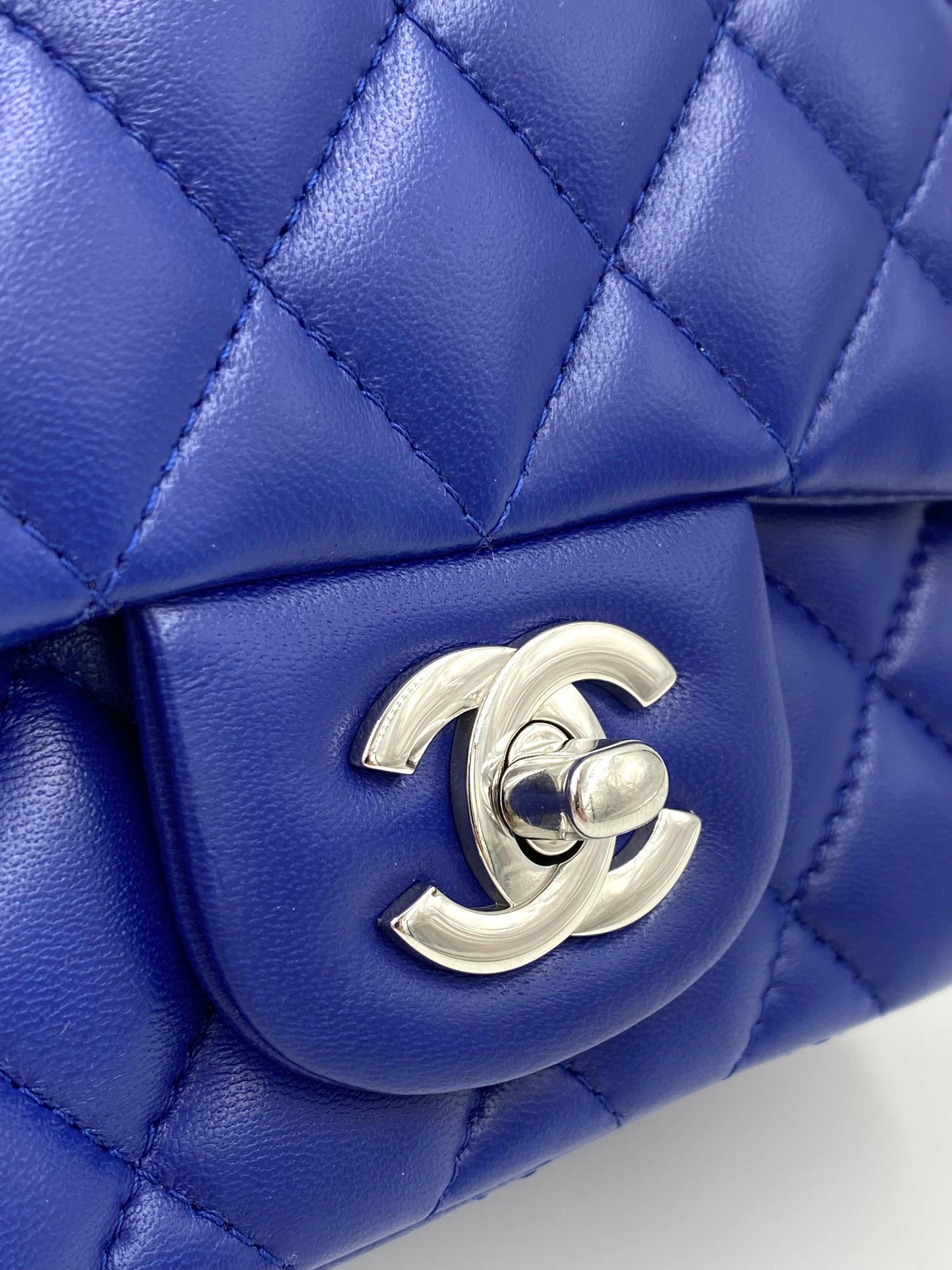 CHANEL Single Flap Bag blau