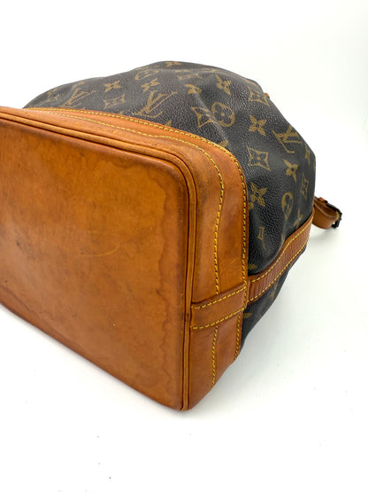 LOUIS VUITTON Sac Noe grande Monogram Canvas