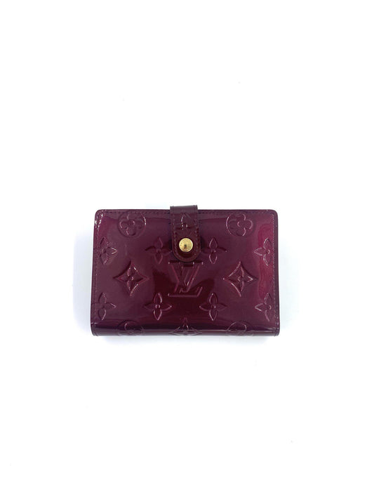 LOUIS VUITTON Portemonnaie Viennois Vernis Amarante - Clutch & Macarons - MI4171 - Clutch & Macarons - 