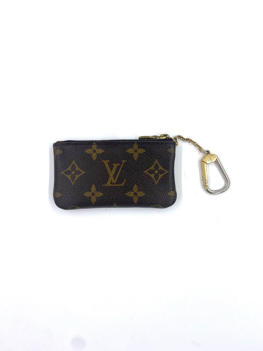 LOUIS VUITTON Porte Cles Monogram Canvas - Clutch & Macarons - Clutch & Macarons - 