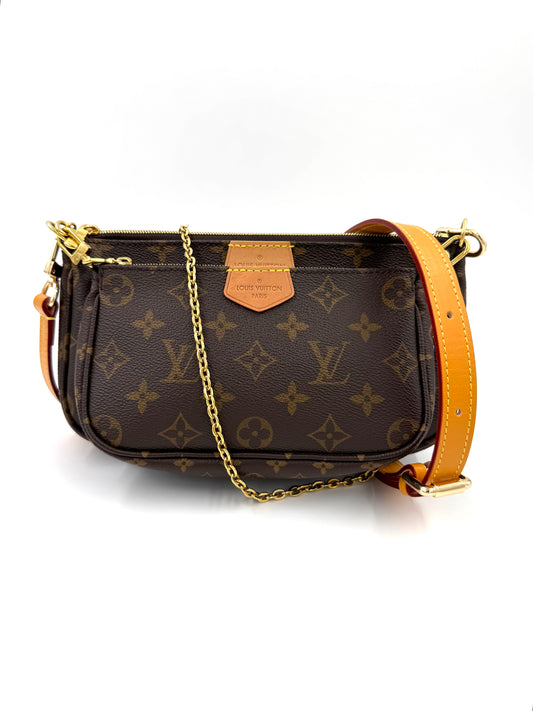 LOUIS VUITTON Multi Pochette Monogram Canvas Designer Handtasche mit Goldkette und Lederriemen in Braun und Cognac.
