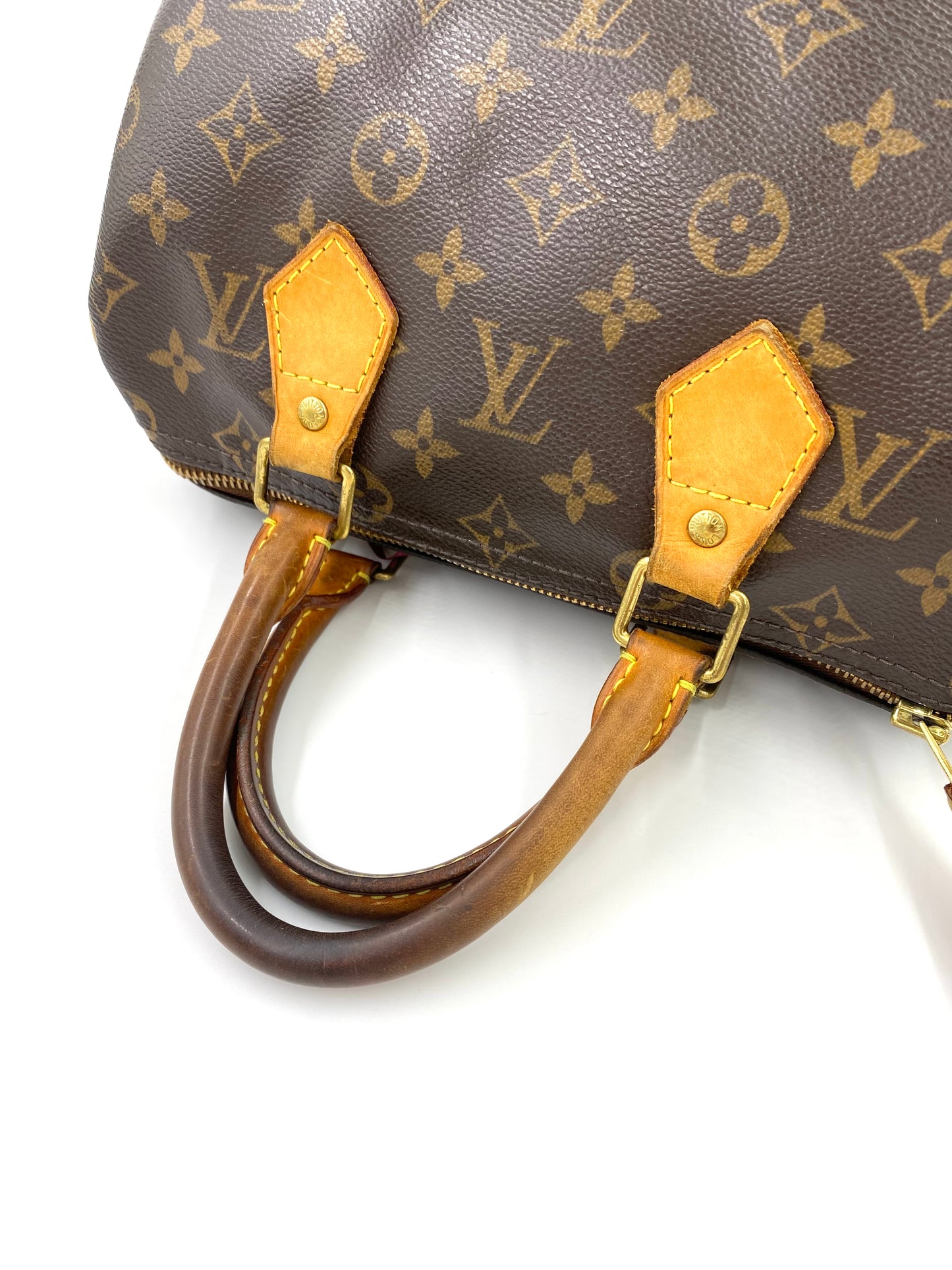 LOUIS VUITTON Speedy 25 Monogram Canvas