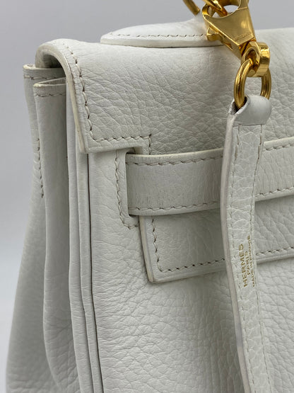 HERMÈS Kelly 32 Retourne Clemence-Leder Blanc mit gold Hardware