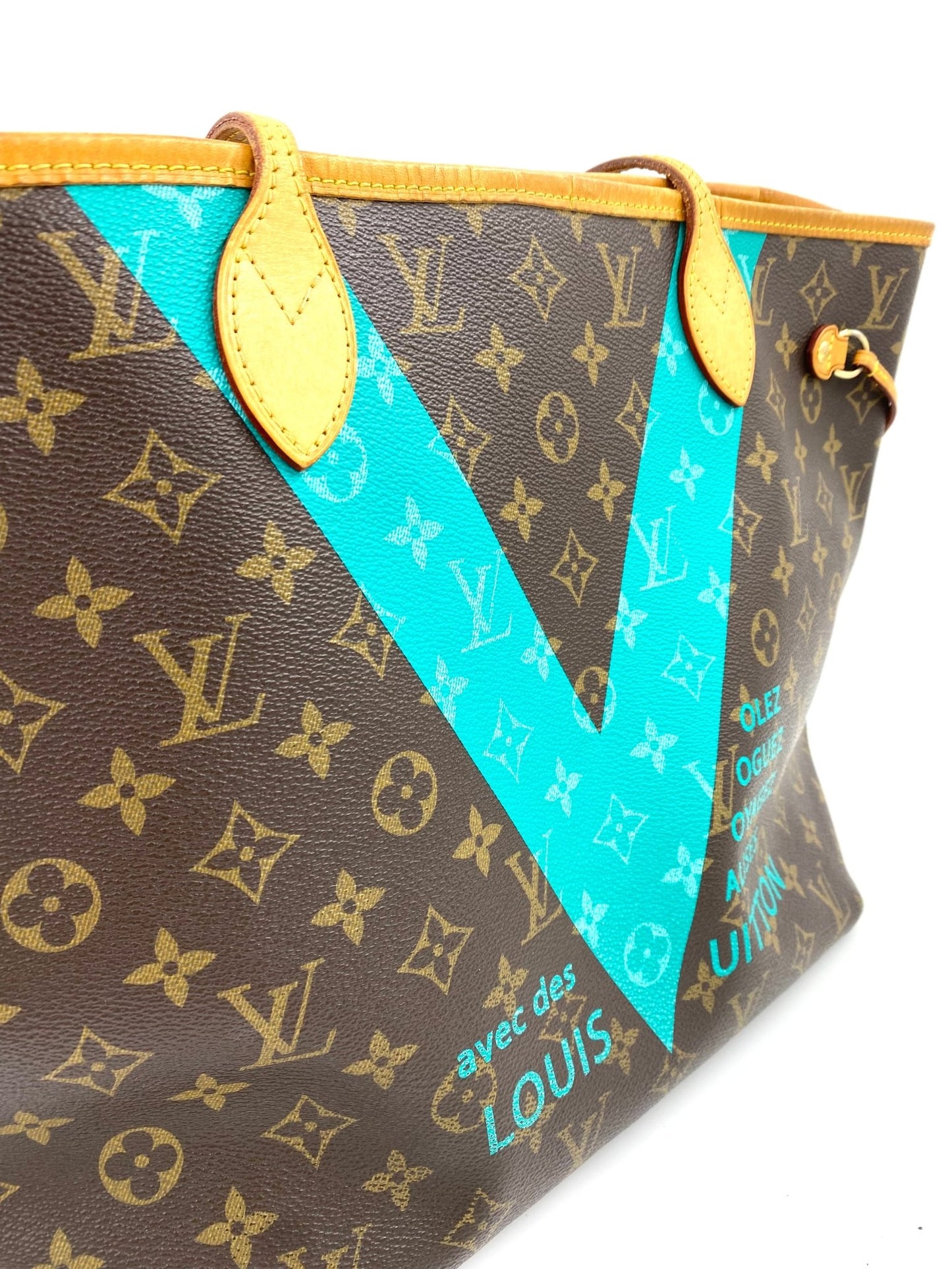 LOUIS VUITTON Neverfull MM Monogram - V Turquoise - Clutch & Macarons - CA1105 - Clutch & Macarons - 