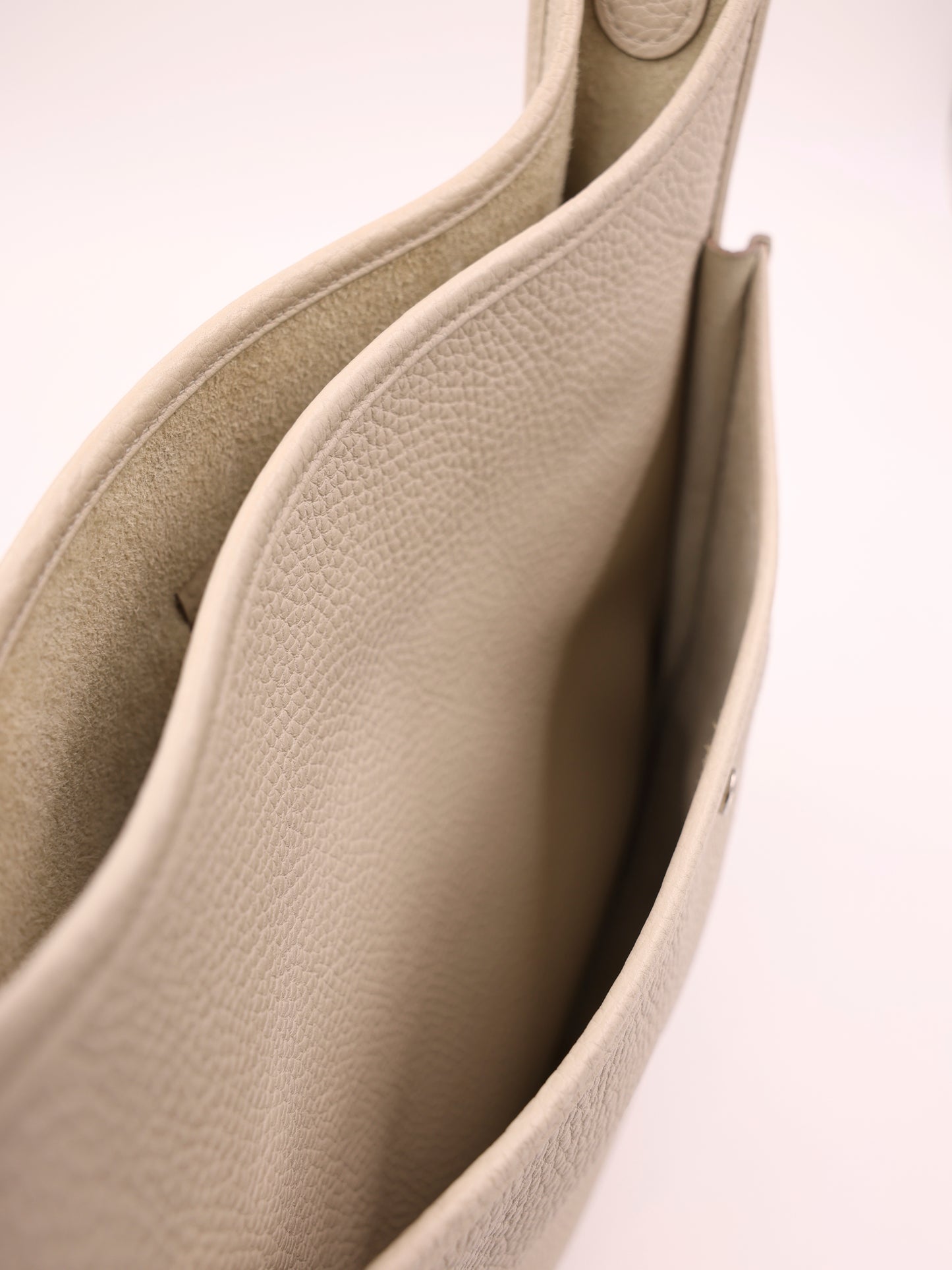 HERMÈS Evelyne 29 Clemence Beton PHW