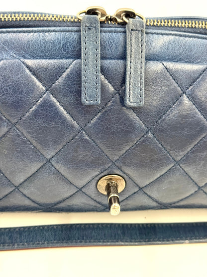CHANEL Single Flap Coco Pleats Marineblau mit gestepptem Vintage-Leder und goldfarbenem Reißverschlussdetail