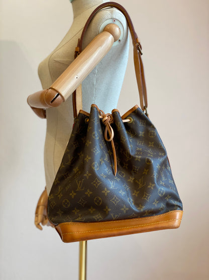 LOUIS VUITTON Noe Grande Monogram Canvas