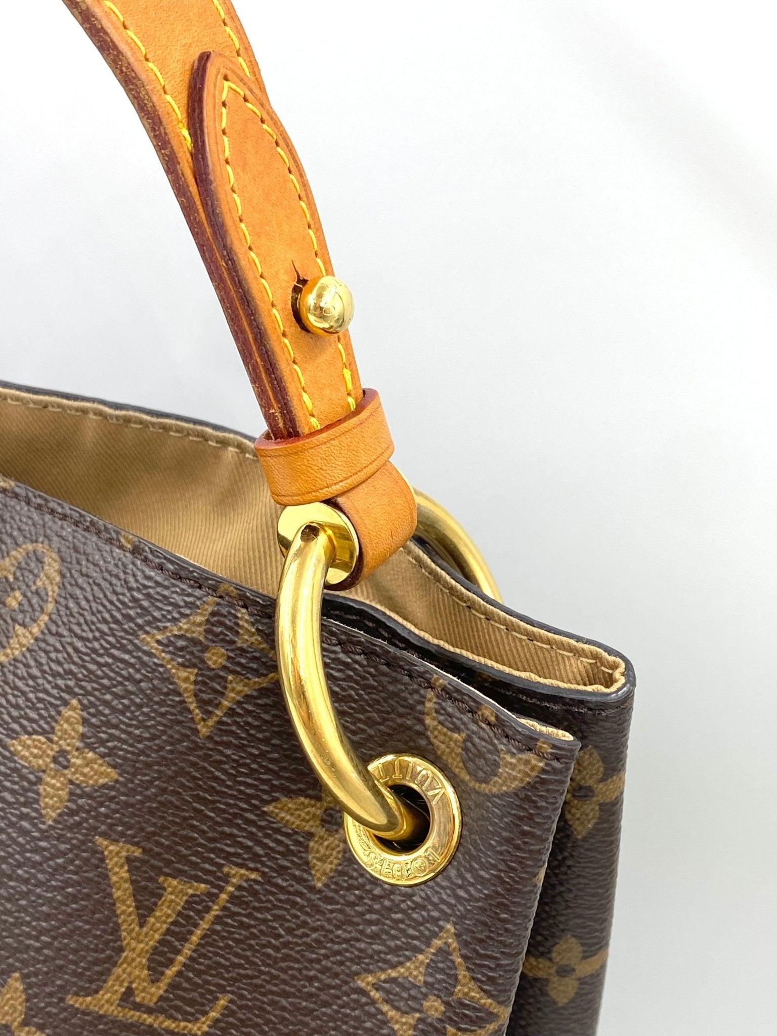 LOUIS VUITTON Graceful MM Monogram Canvas - Clutch & Macarons - RI3149 - Clutch & Macarons - 