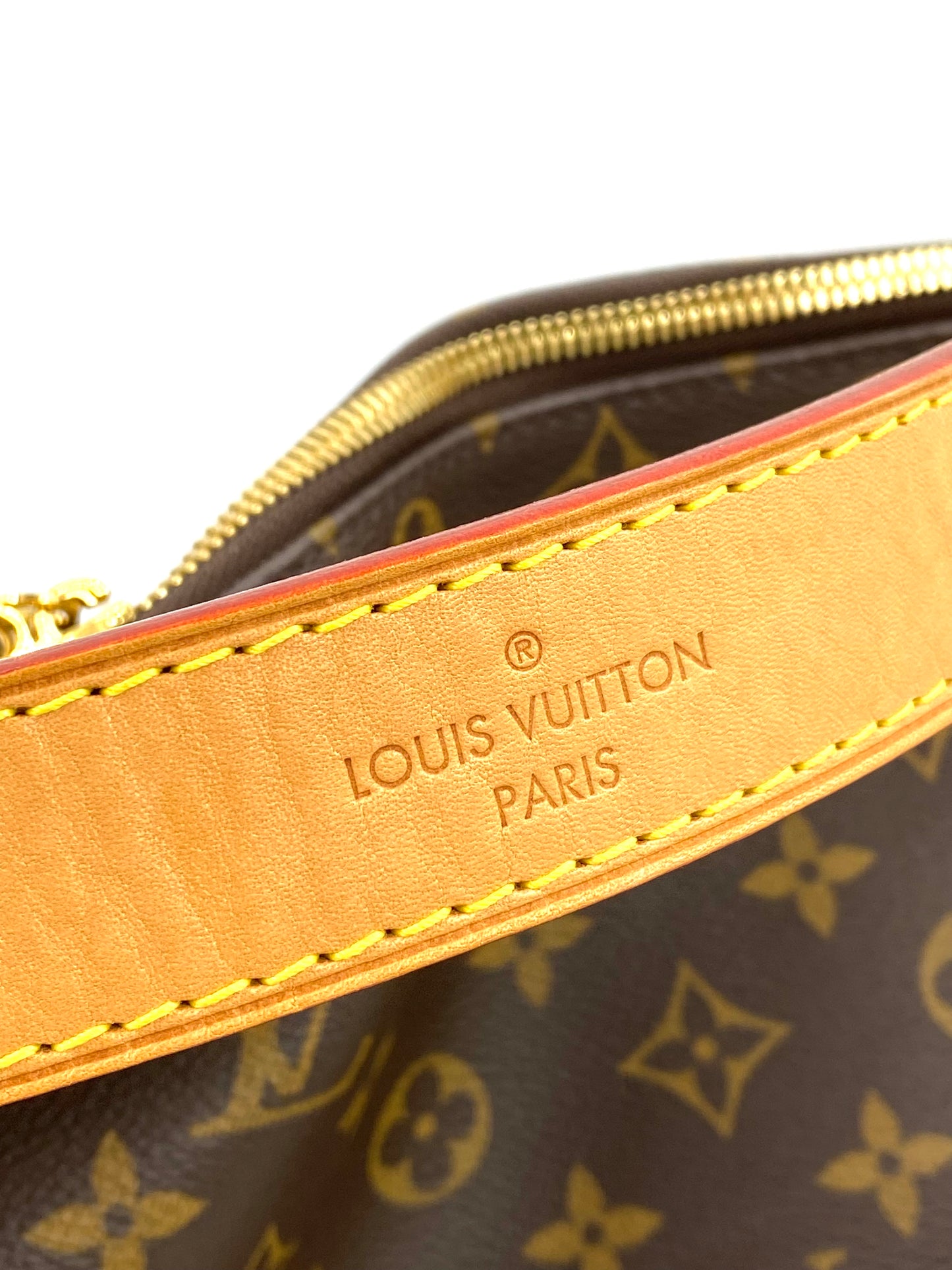 LOUIS VUITTON Berri PM Monogram Canvas