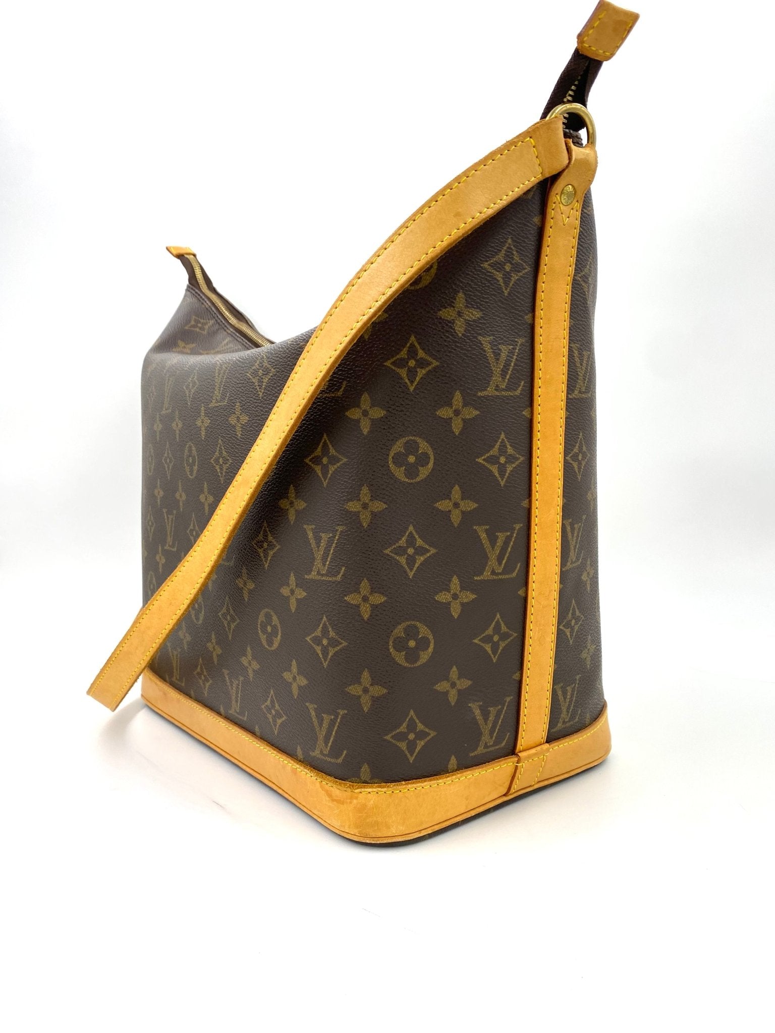 LOUIS VUITTON Amfar Three Vanity by Sharon Stone Hobobag - Clutch & Macarons - SL1011 - Clutch & Macarons - 