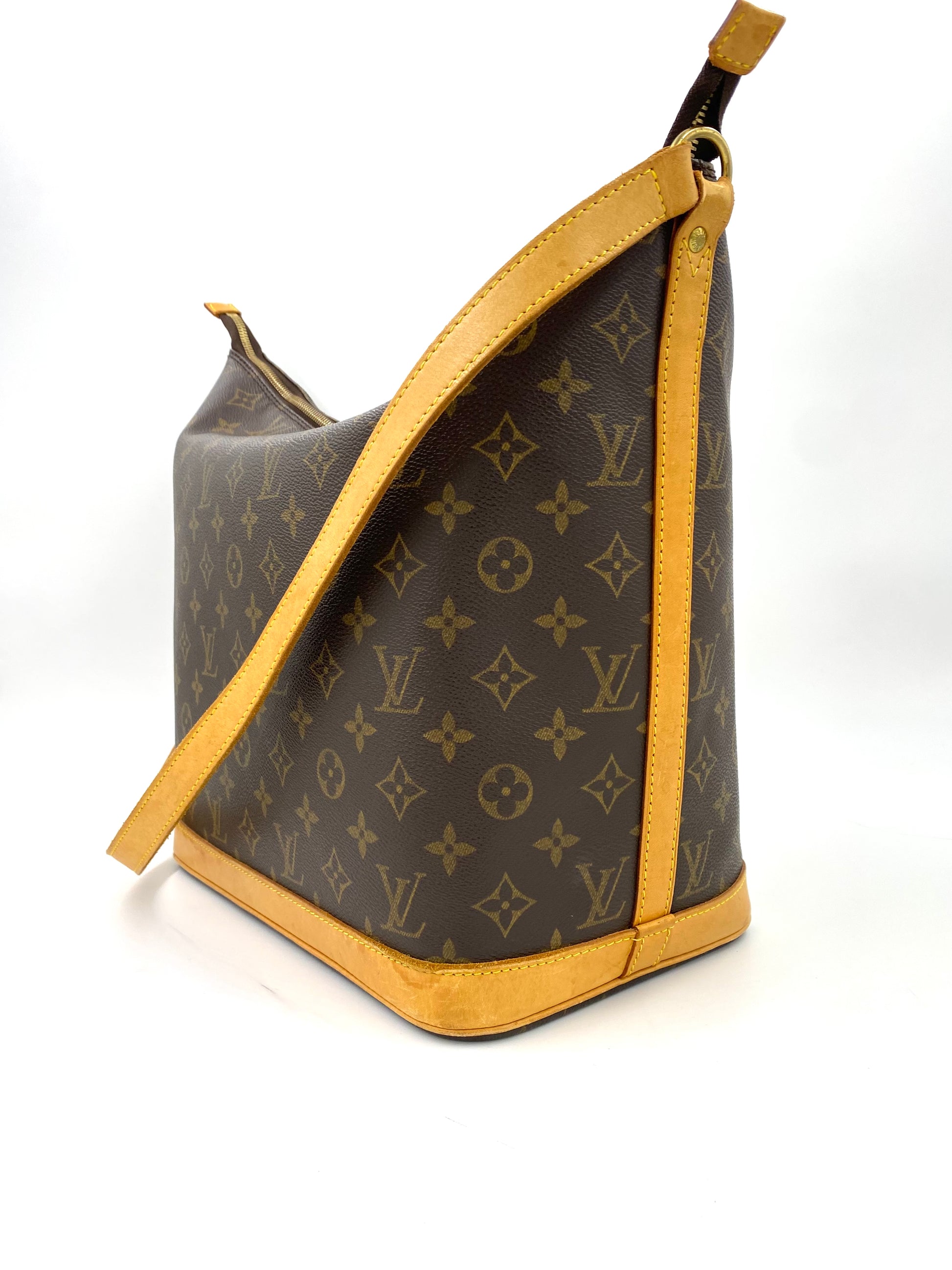 Louis Vuitton Amfar Drei-Accessoire-Tasche mit Umschlag und