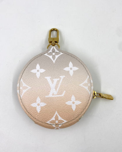 LOUIS VUITTON Multi Pochette Accessoires "Summer by the Pool" - Clutch & Macarons - Chip - Clutch & Macarons - 