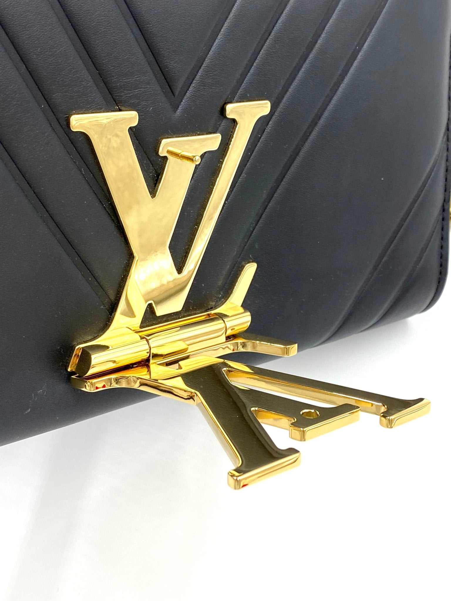 LOUIS VUITTON Pochette Louise schwarz - Clutch & Macarons - Clutch & Macarons - 