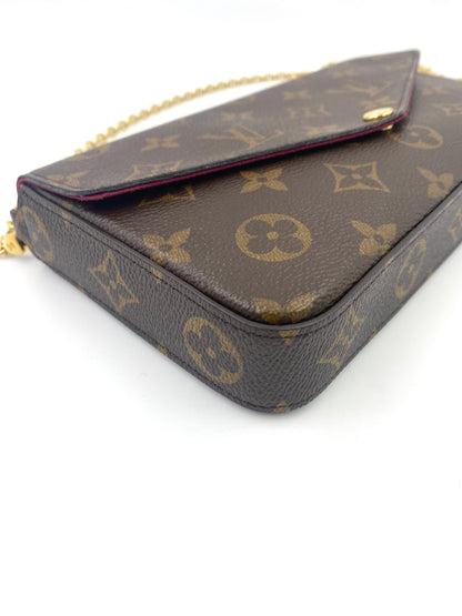 LOUIS VUITTON Pochette Felicie Monogram Canvas