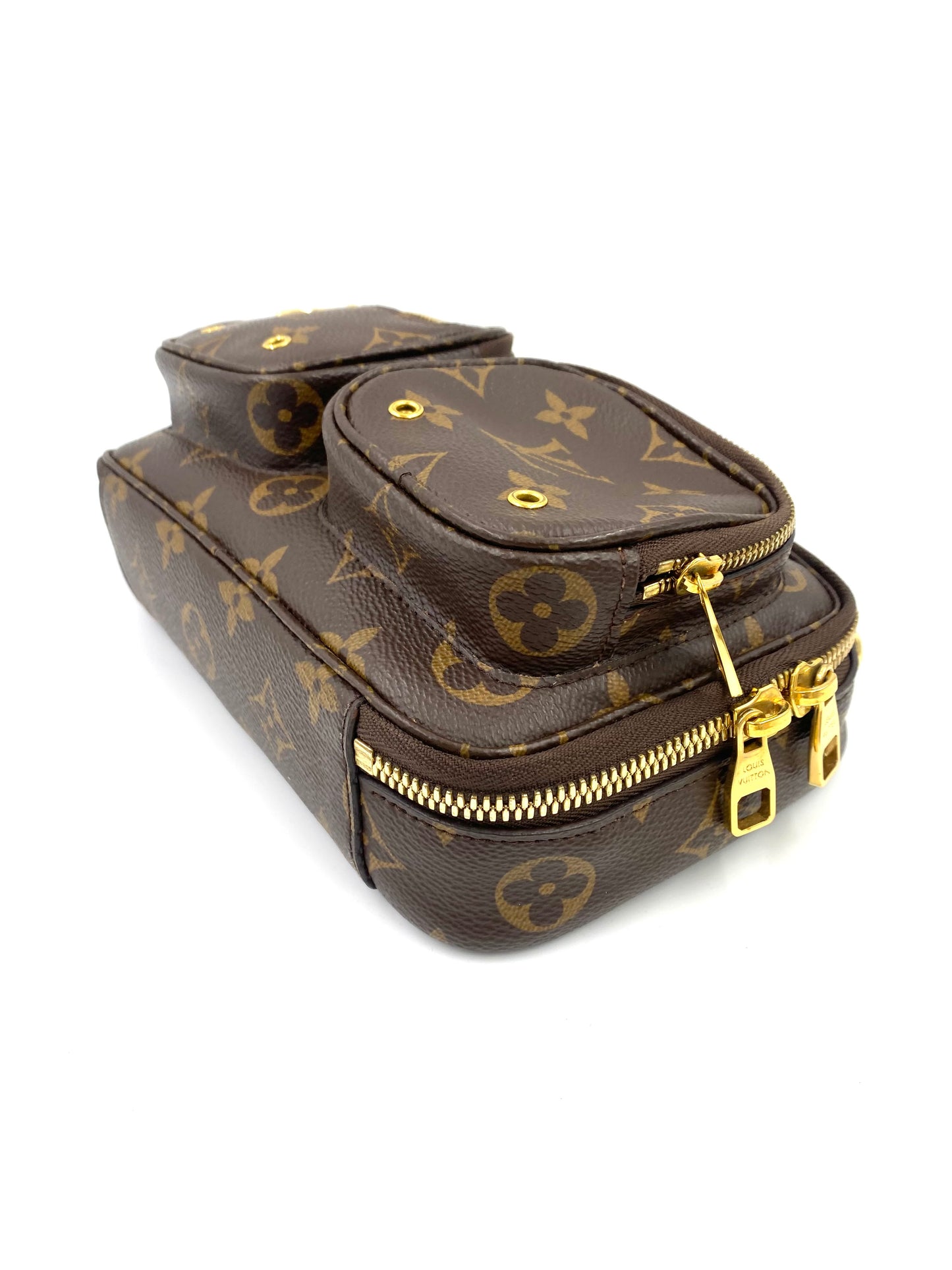 LOUIS VUITTON Utility Monogram Canvas mit Schulterriemen