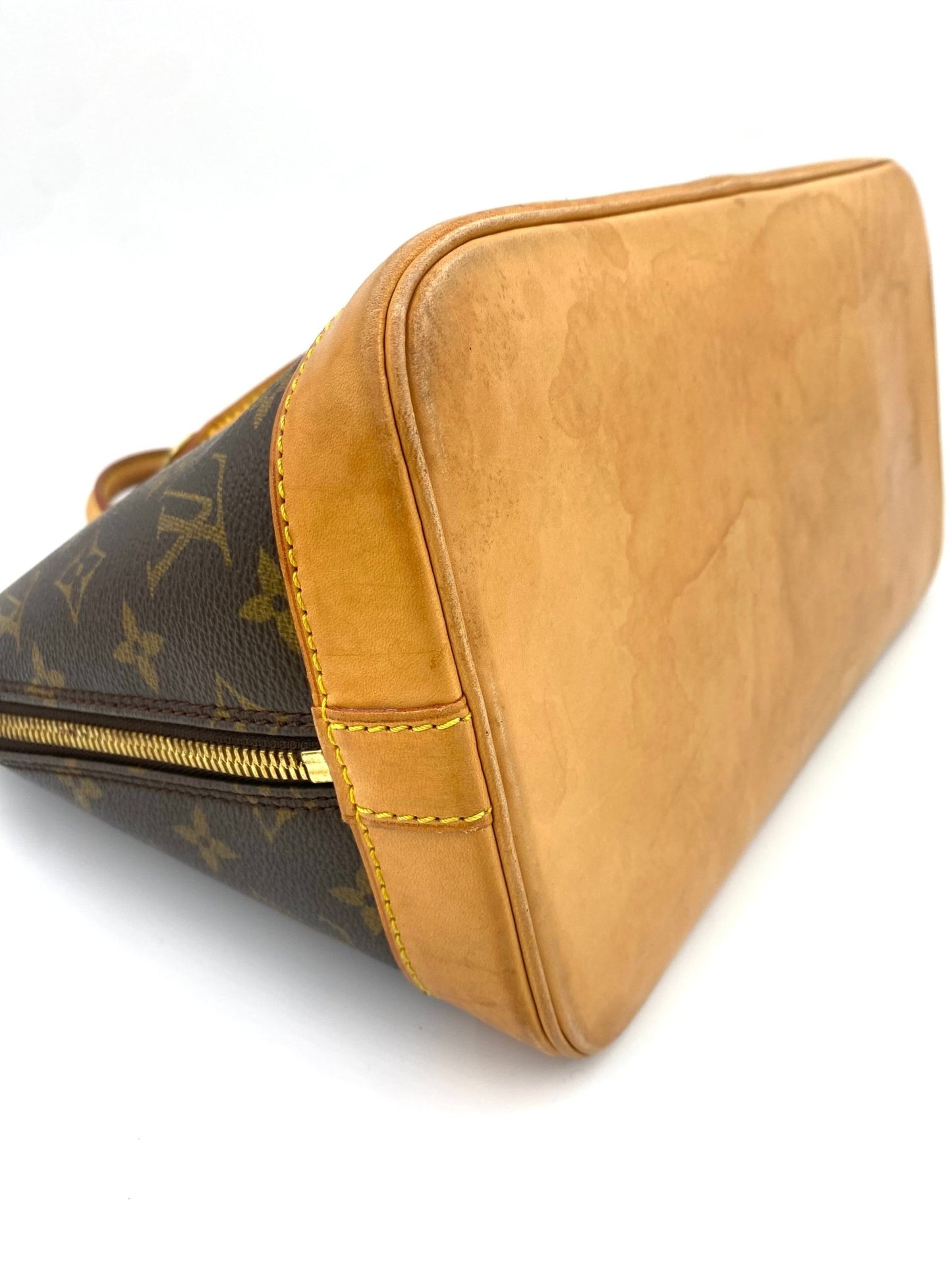 LOUIS VUITTON Alma PM Monogram Canvas - Clutch & Macarons - BA0040 - Clutch & Macarons - 