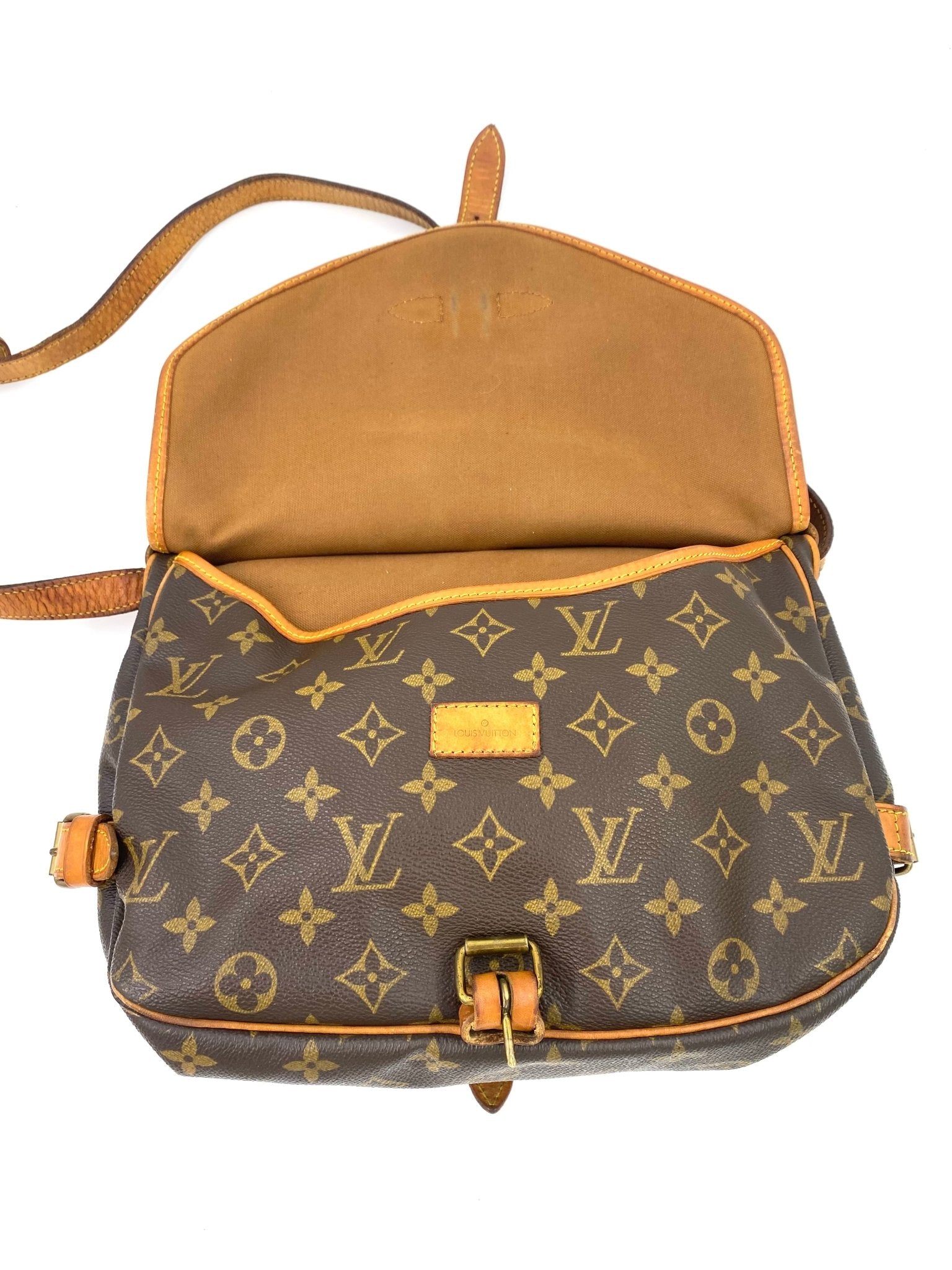 LOUIS VUITTON Saumur 30 Monogram Canvas - Clutch & Macarons - AR0930 - Clutch & Macarons - 