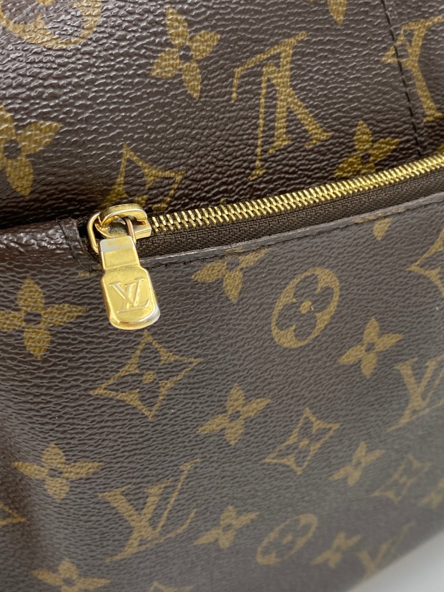 LOUIS VUITTON Menilmontant MM Monogram Cavnas - Clutch & Macarons - DU3171 - Clutch & Macarons - 