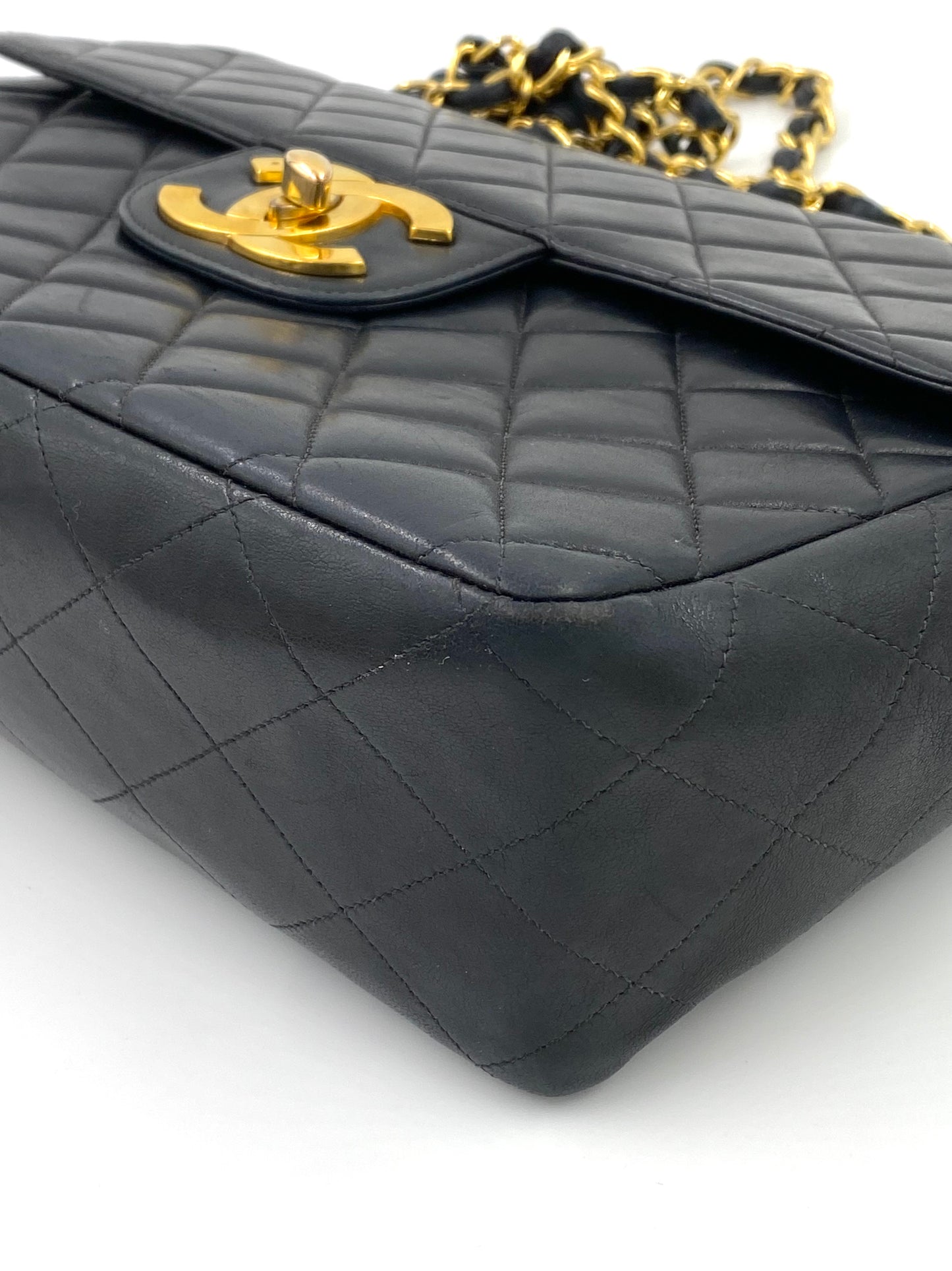 CHANEL Classic Single Flap Bag Jumbo navy Lammleder