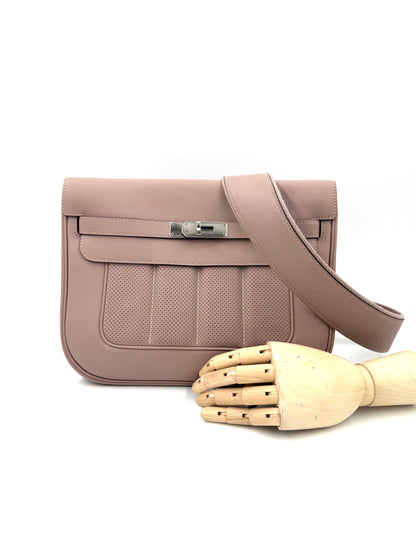Elegante HERMÈS Berline 29 taupe PHW Designerhandtasche in hochwertigem Leder mit silberner Schnalle und breitem Schulterriemen