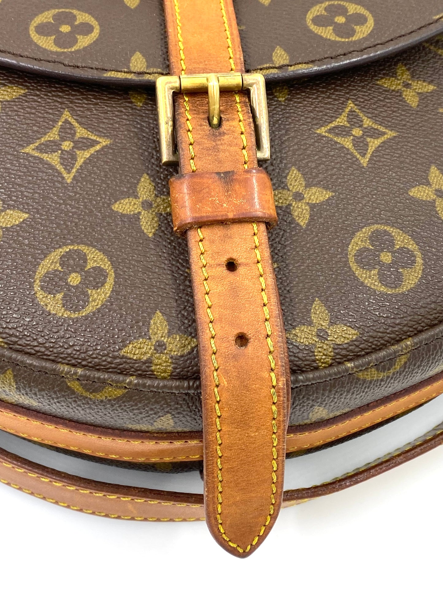 LOUIS VUITTON Chantilly Monogram Canvas