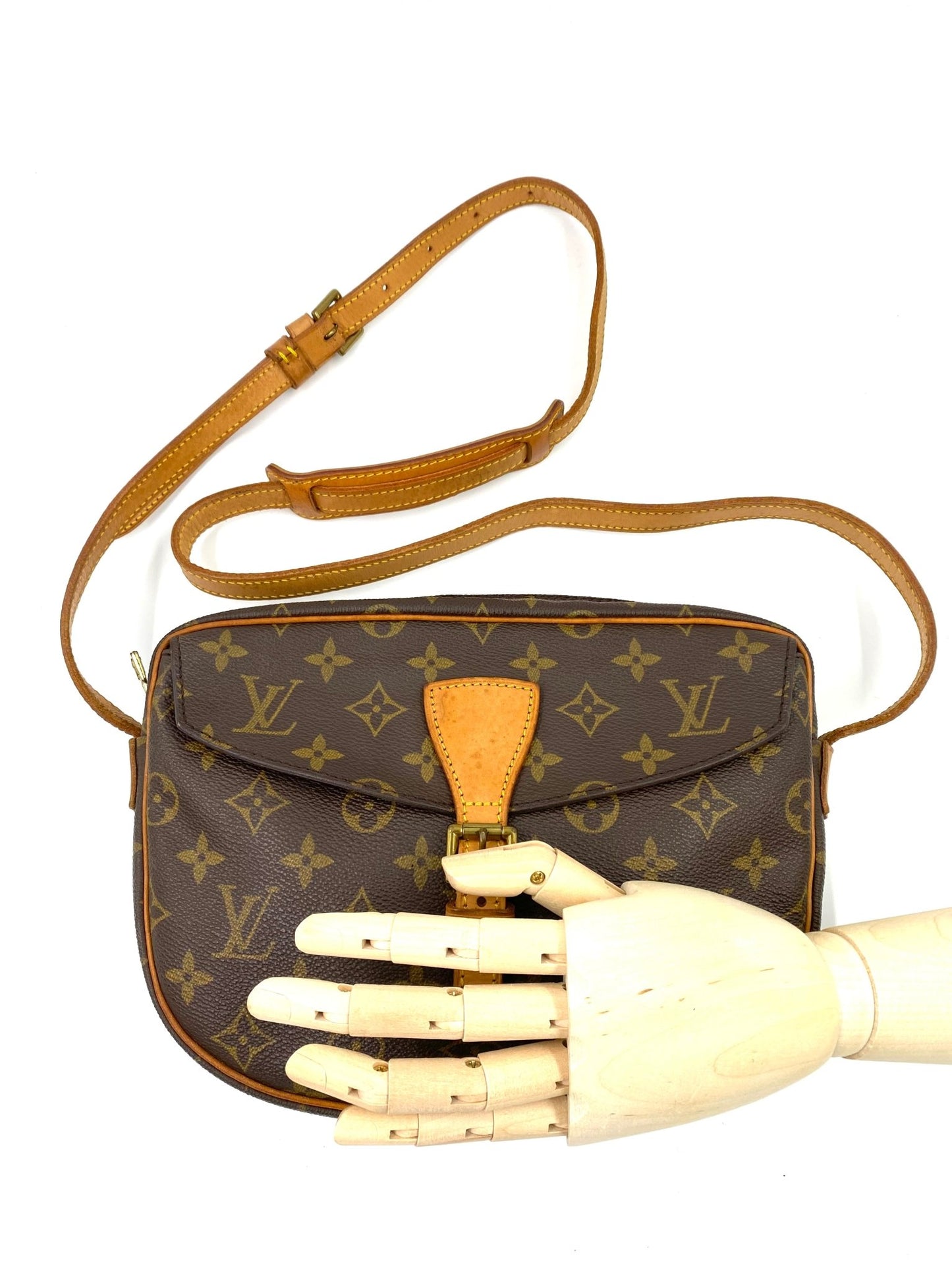 LOUIS VUITTON Jeune Fille Monogram Canvas - Clutch & Macarons - TH0960 - Clutch & Macarons - 