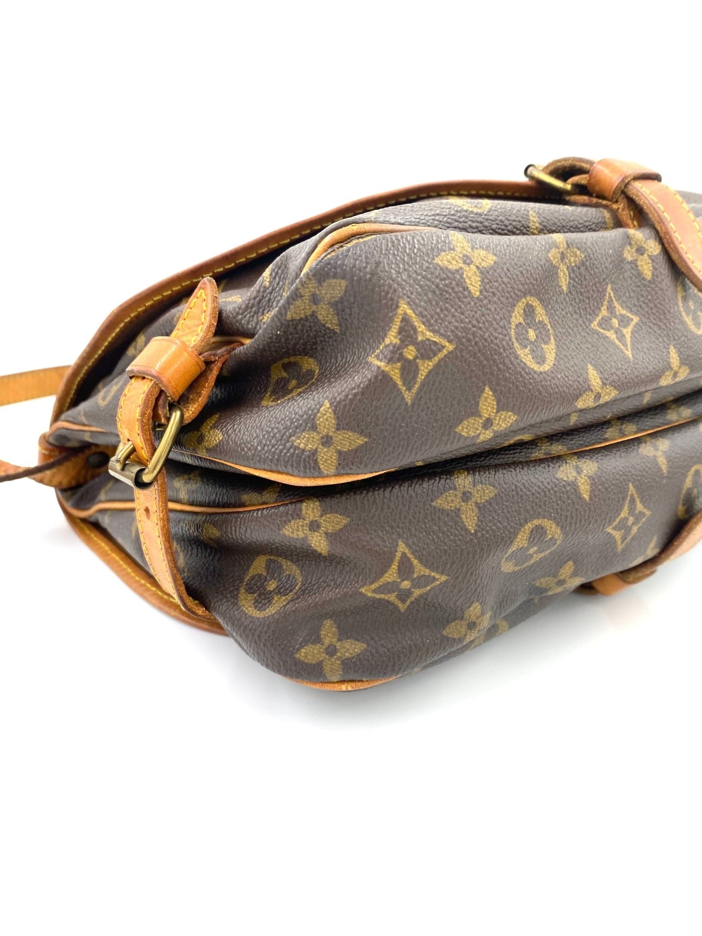 LOUIS VUITTON Saumur 30 Monogram Canvas - Clutch & Macarons - AR0930 - Clutch & Macarons - 