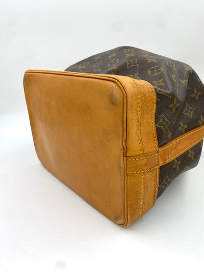 LOUIS VUITTON Sac Noe grande Monogram Canvas