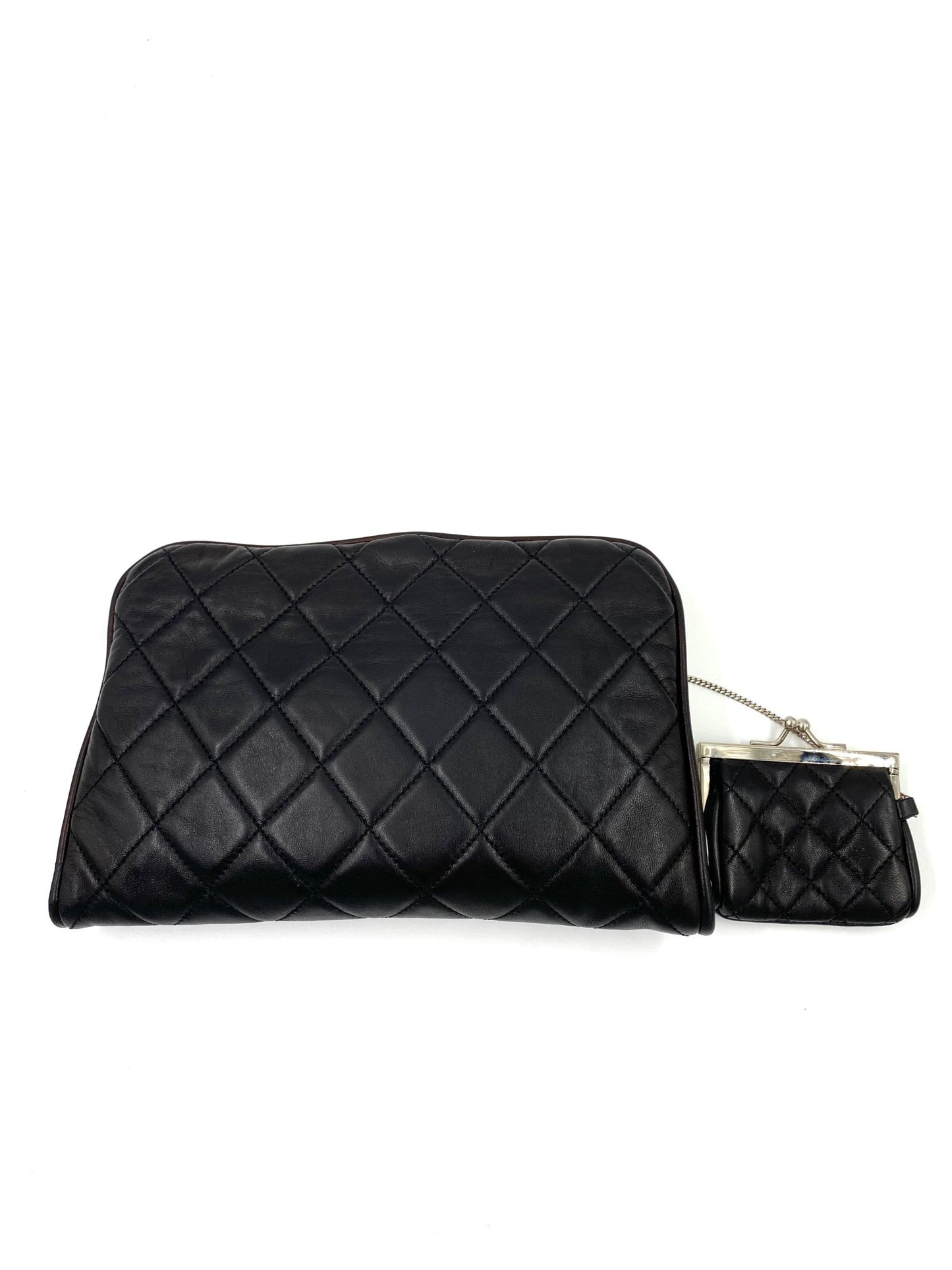 CHANEL Pearl Clutch schwarz weiß Lammleder - Clutch & Macarons - 12812829 - Clutch & Macarons - 