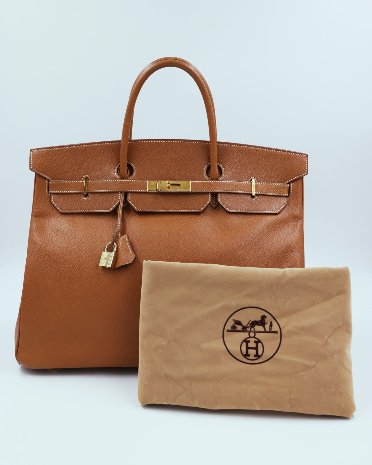 HERMÈS Birkin 40 Courchevel gold GHW braune Designerhandtasche mit Staubbeutel