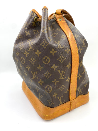 LOUIS VUITTON Sac Noe grande Monogram Canvas