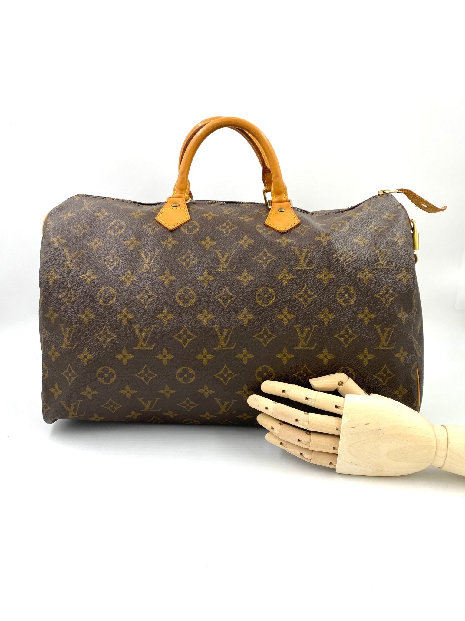 LOUIS VUITTON Speedy 40 Monogram Canvas - Clutch & Macarons - SP1914 - Clutch & Macarons - 