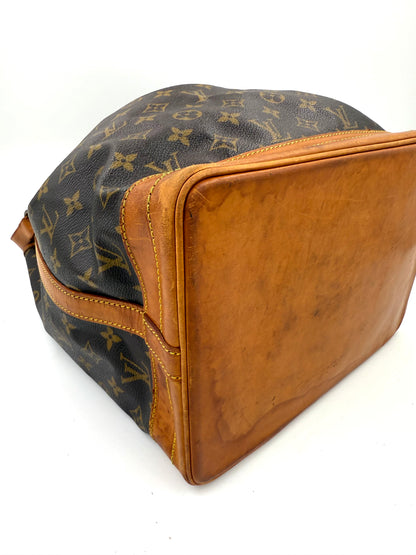 LOUIS VUITTON Sac Noe grande Monogram Canvas