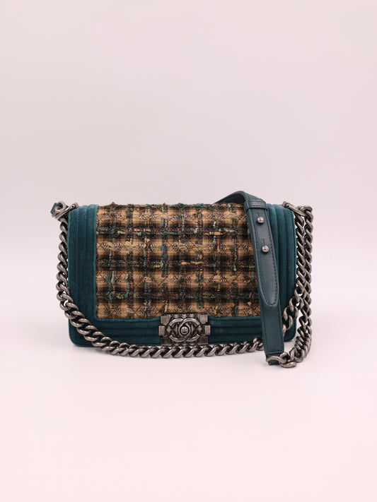 CHANEL Boy Bag Medium Tweed grün SHW grüne Designerhandtasche aus Tweed mit Kettenriemen