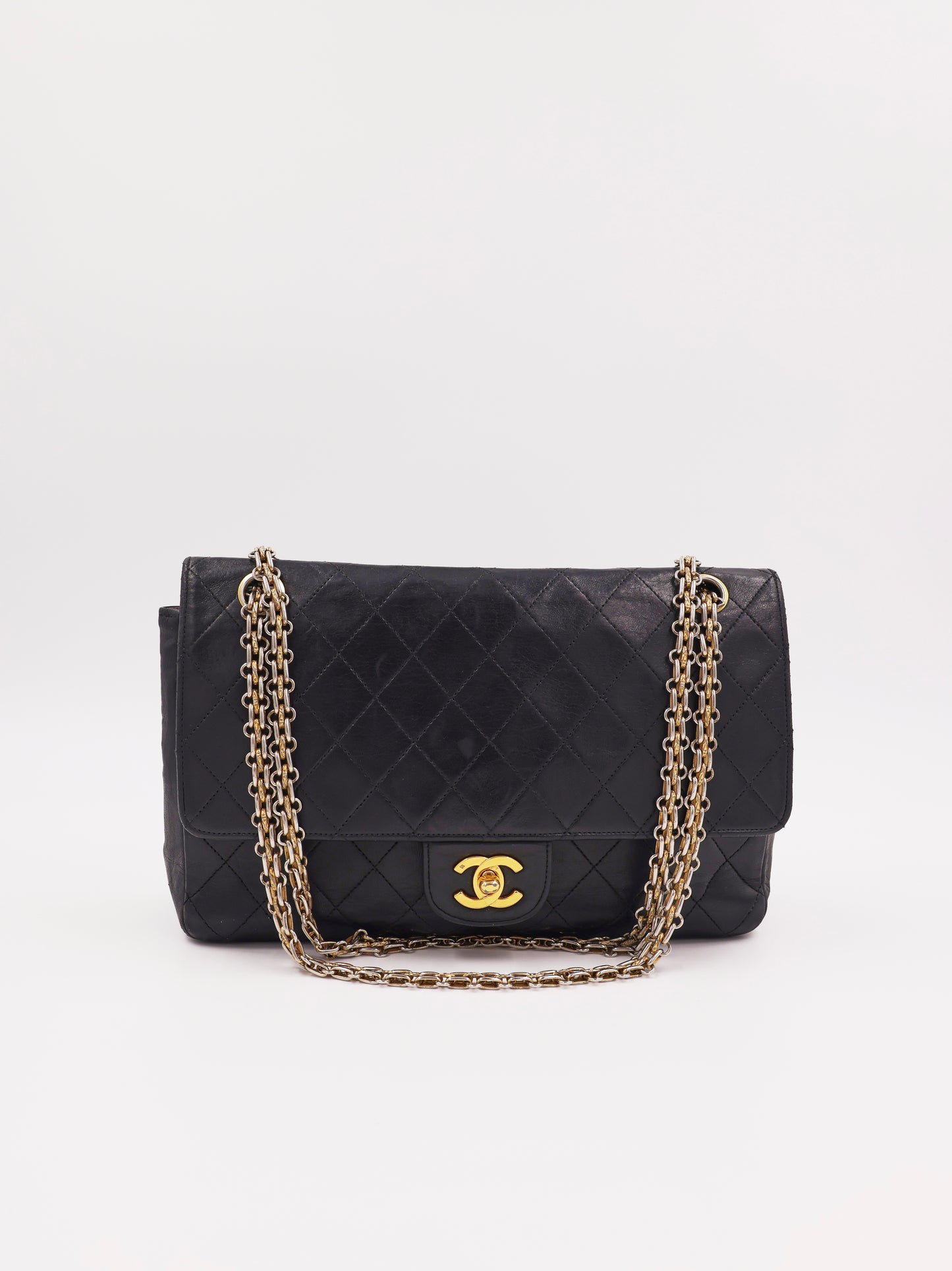 CHANEL Timeless Double Flap medium schwarz GHW schwarze Designerhandtasche mit goldfarbener Kette