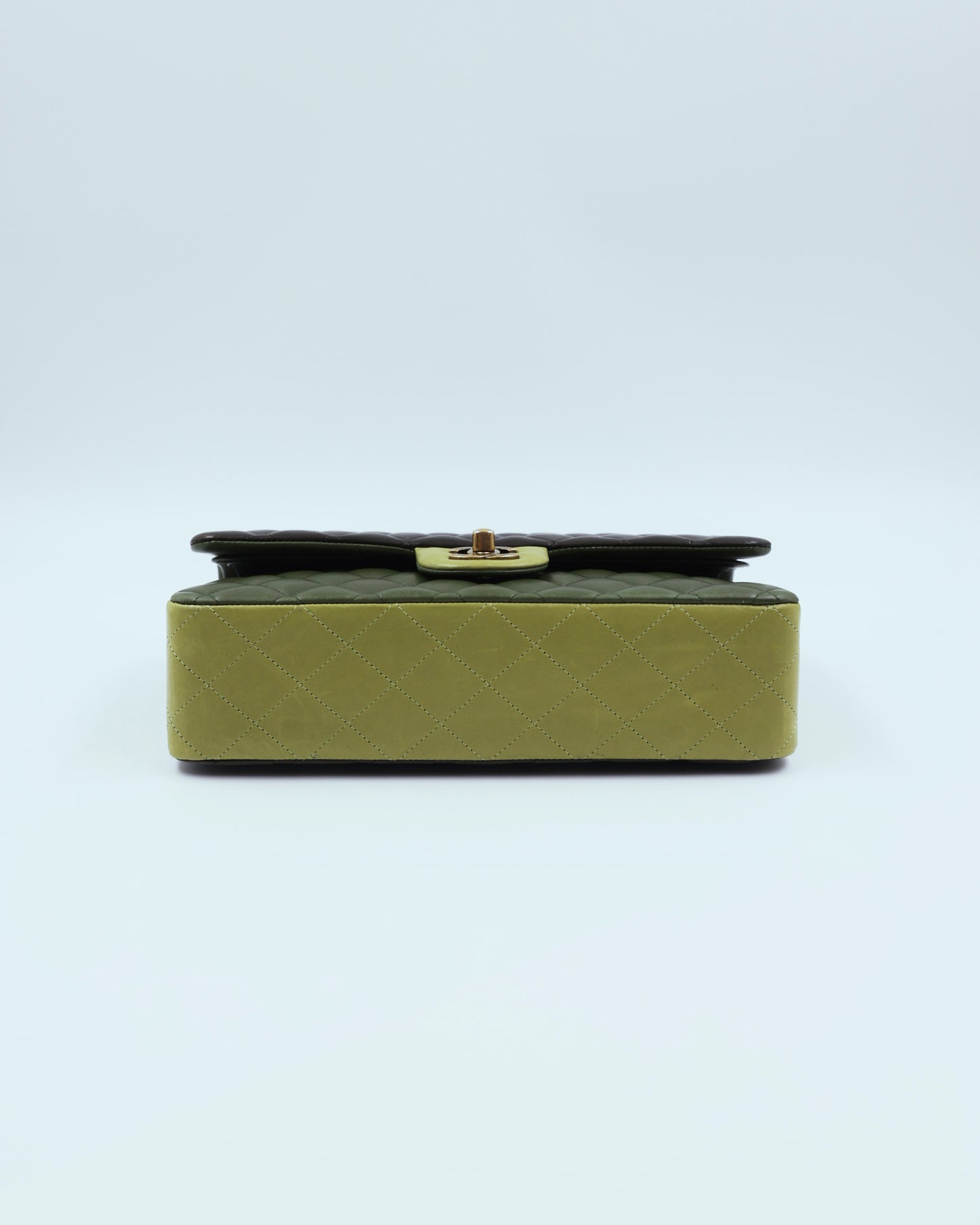 CHANEL Timeless Double Flap Medium Grün GHW grüne Designerhandtasche aus zweiter Hand