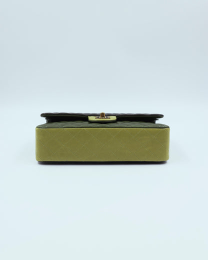 CHANEL Timeless Double Flap Medium Grün GHW grüne Designerhandtasche aus zweiter Hand