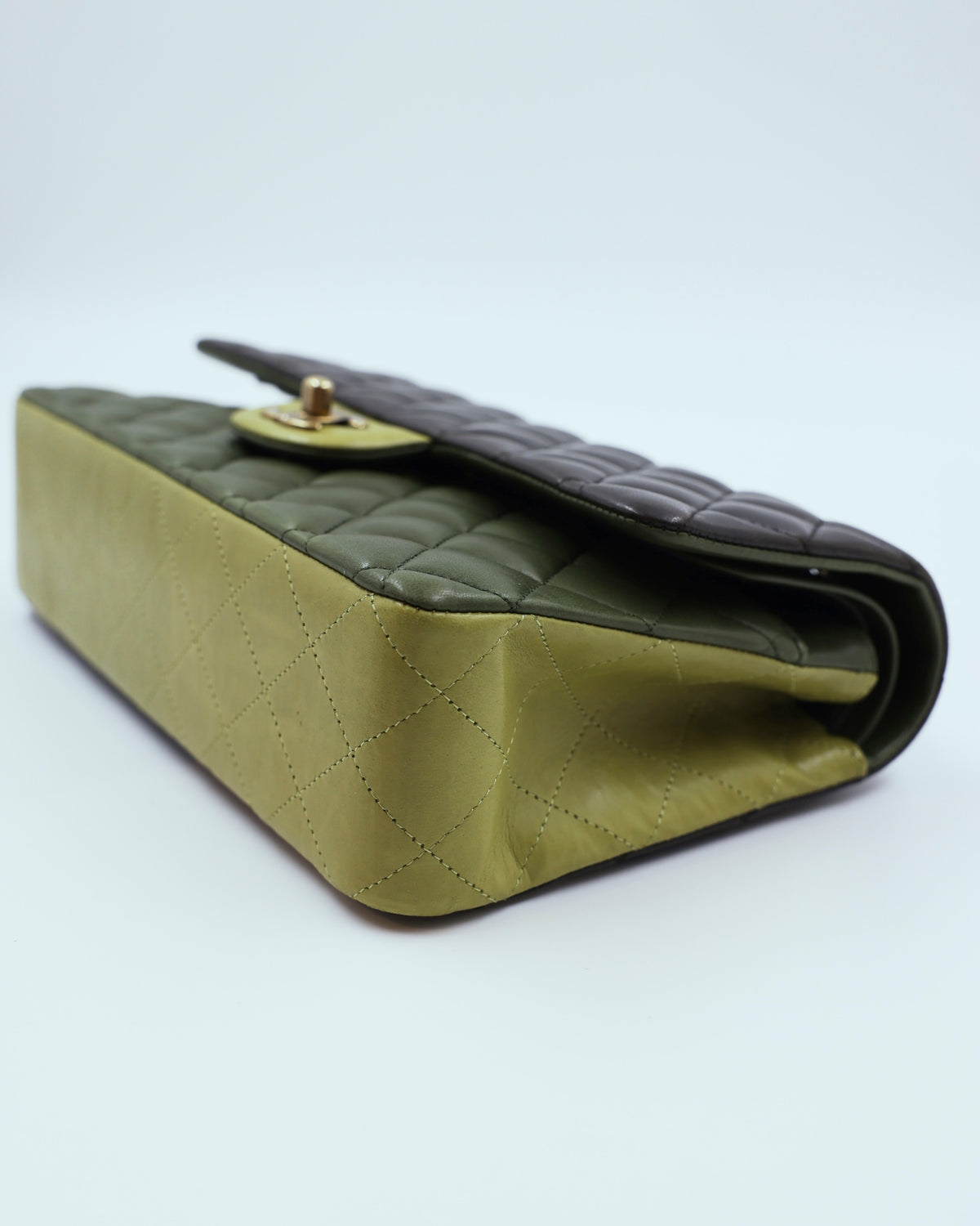 CHANEL Timeless Double Flap Medium Grün GHW grüne gesteppte Designerhandtasche mit goldfarbenem Verschluss