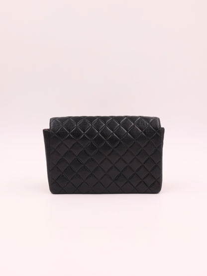 CHANEL Single Flap Lammleder schwarz GHW