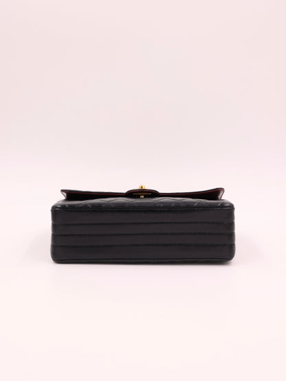 CHANEL Single Flap Lammleder schwarz GHW
