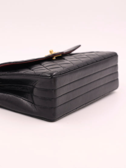 CHANEL Single Flap Lammleder schwarz GHW