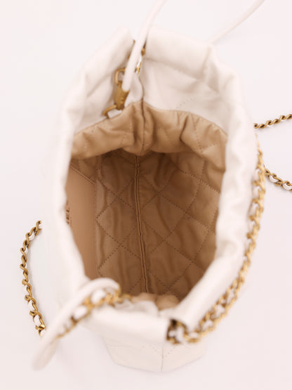 Chanel 22 Mini Leder weiß GHW