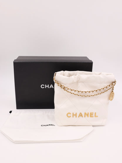 Chanel 22 Mini Leder weiß GHW