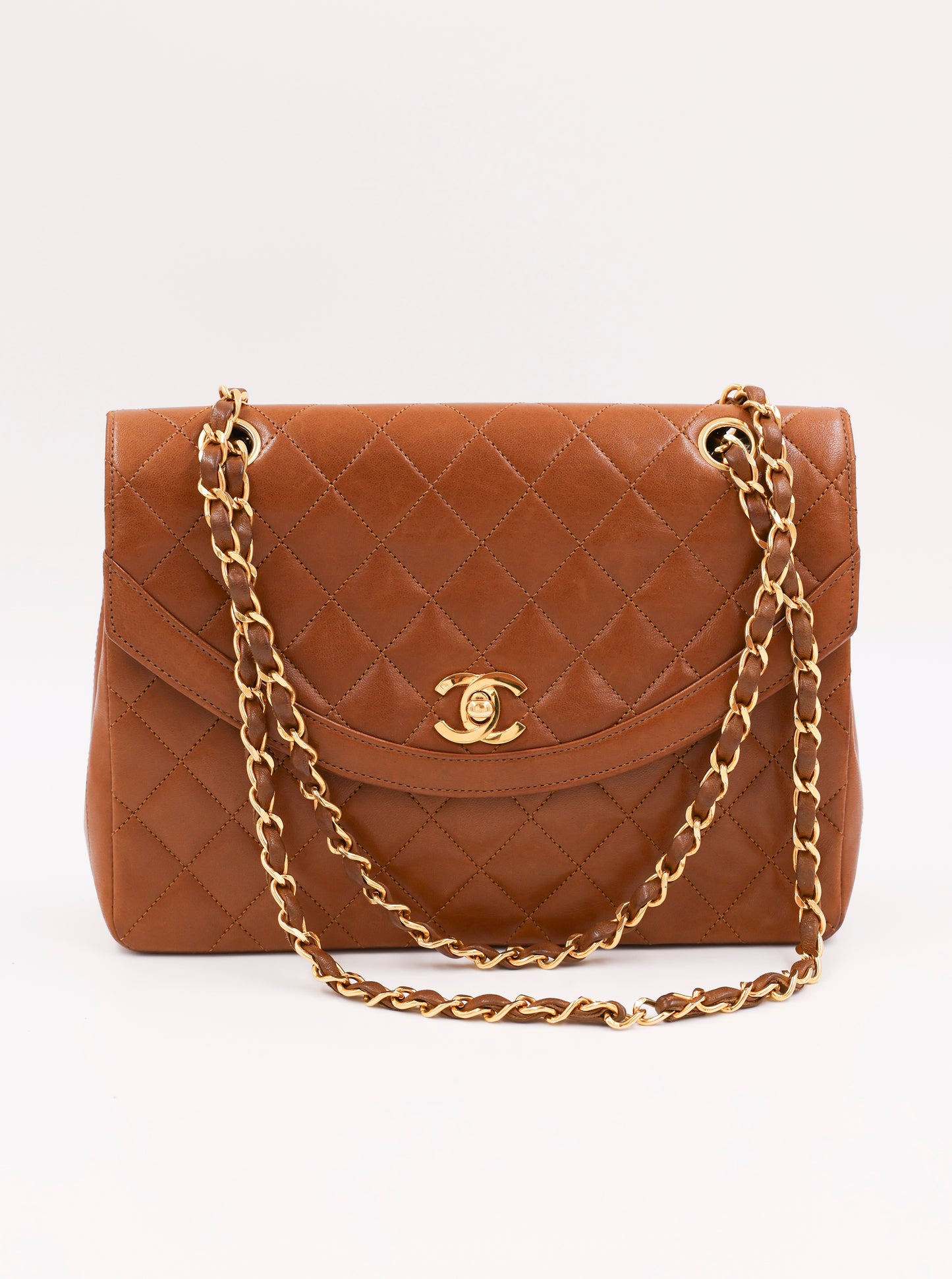 CHANEL Halfmoon Single Flap cognac GHW