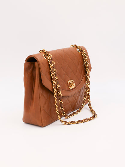 CHANEL Halfmoon Single Flap cognac GHW